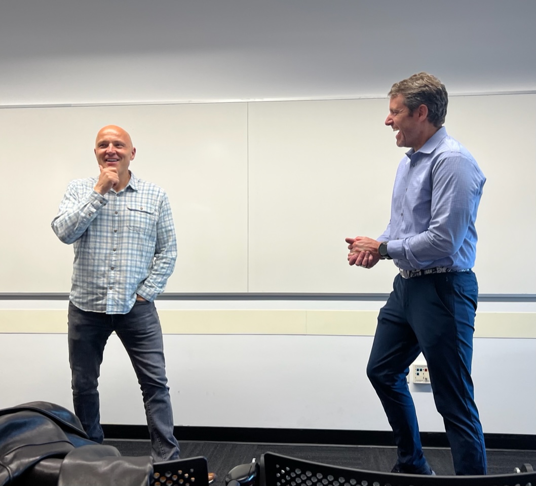 Great shot of INSEAD's Charlie Galunic and our CEO John Tarlton presenting to a cohort of INSEAD students at Stanford Biodesign. Biodesign is doing amazing work in alignment with our mission. Check it out! hubs.la/Q01QygSS0