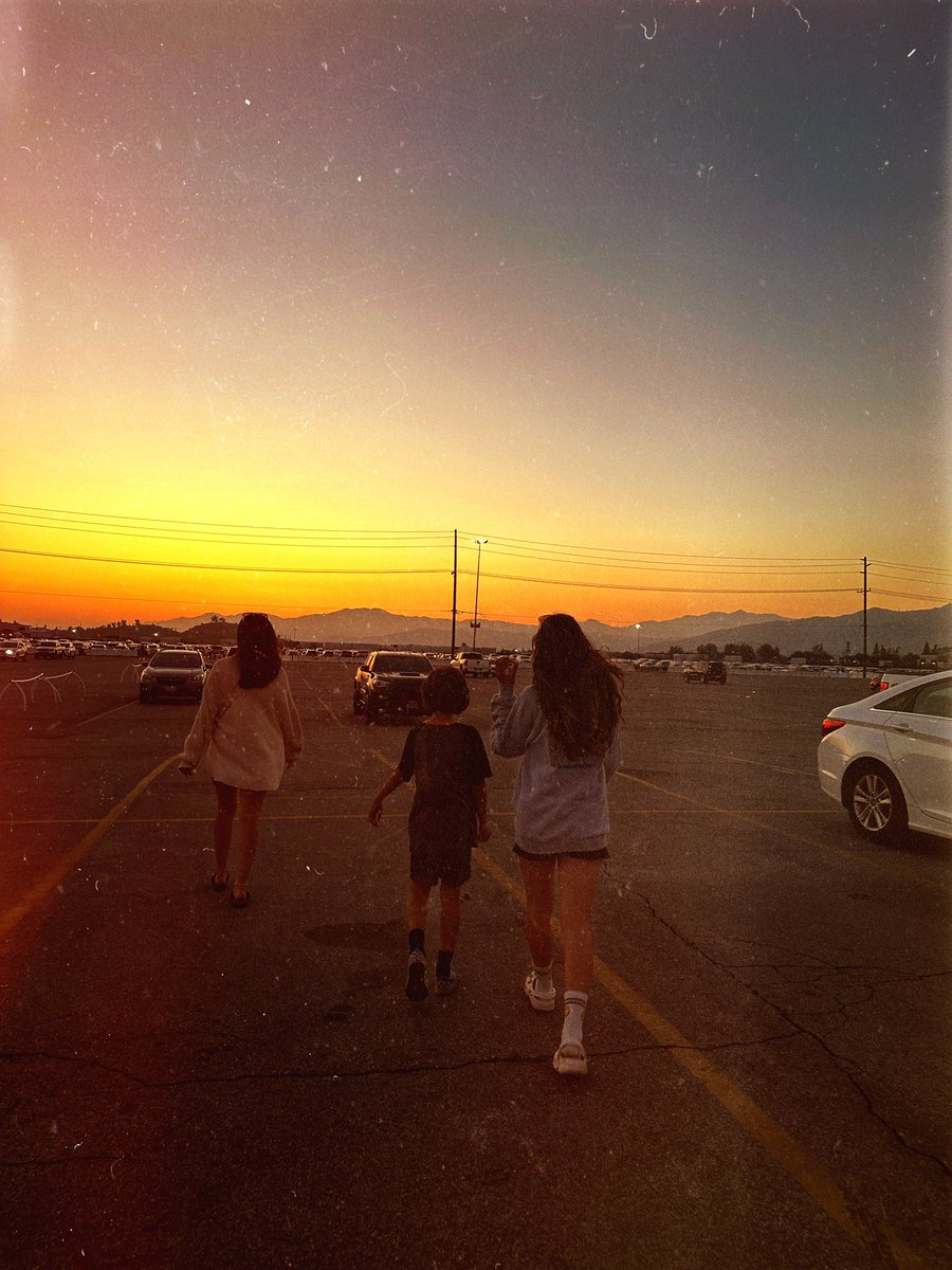 stevencmiller's tweet photo. My ride or dies #LAFAIR https://t.co/QPMWfFpRsY