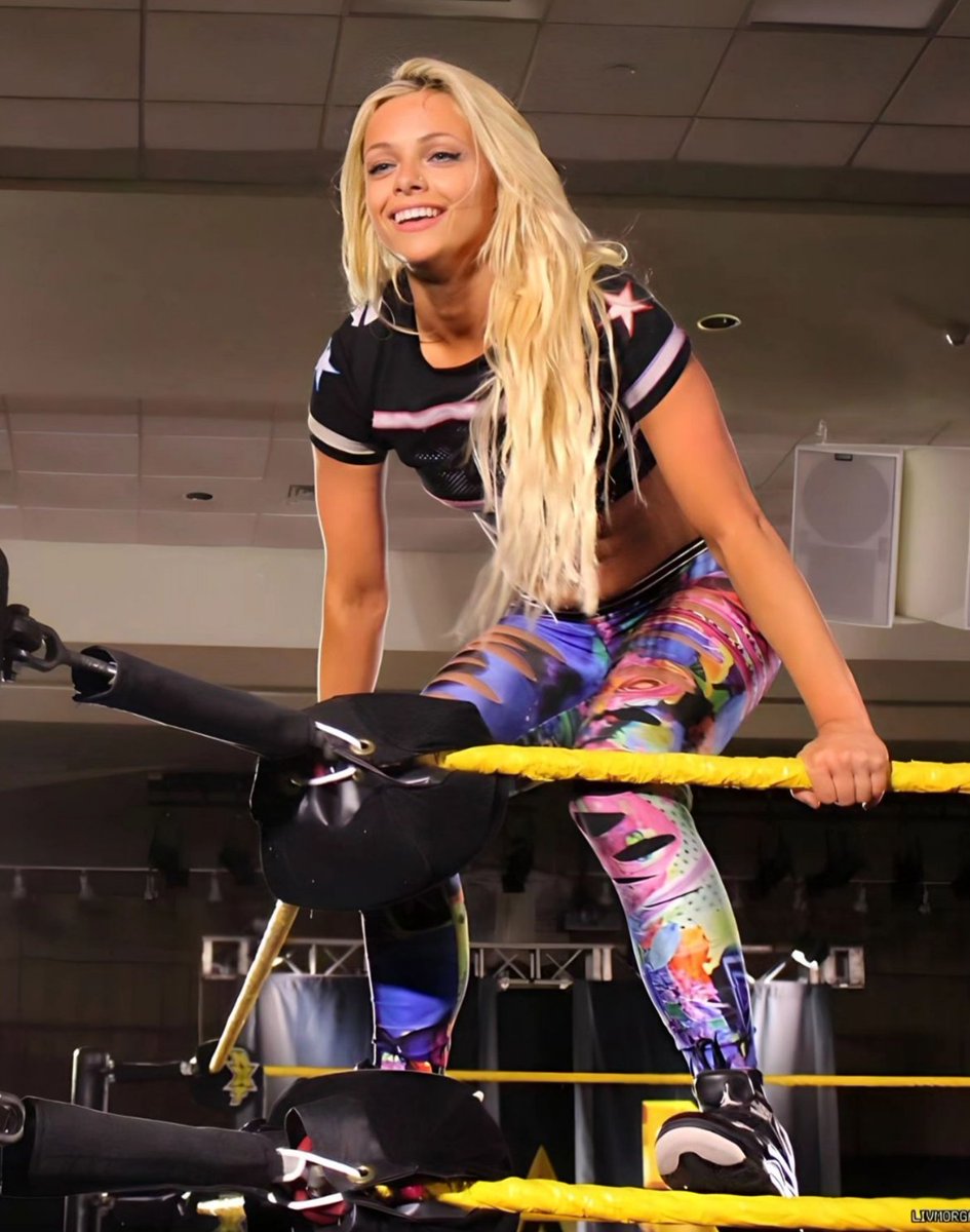 Best of Liv day 139 🖤 Reply with your best Liv Morgan pic/gif 💜

#LivMorgan #LivSquad #WatchHer #wwe