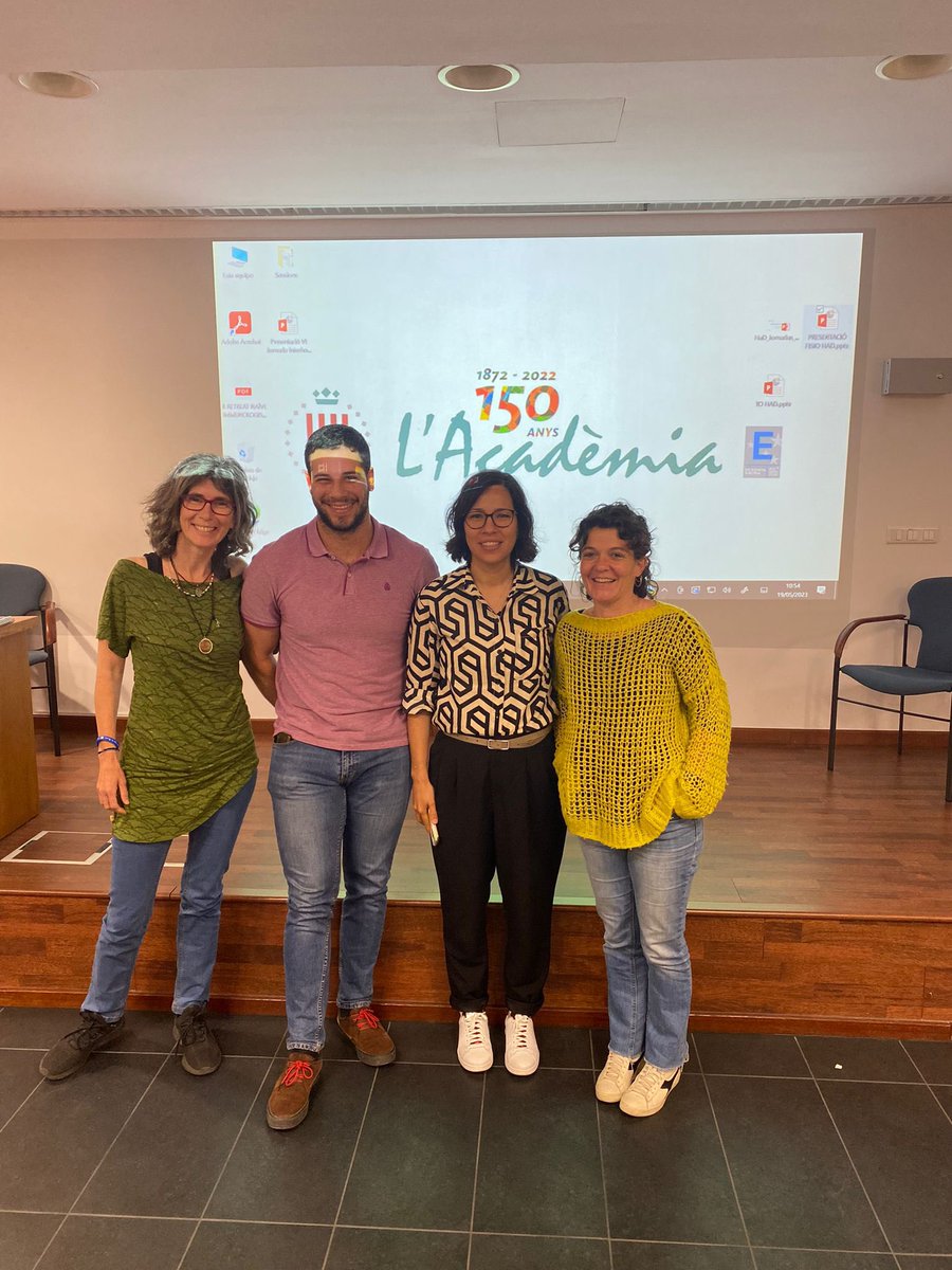 Anna Monsó (@naanmomo) on Twitter photo Compartint el nostre dia a dia a #hospitalitzaciodomiciliaria geriàtrica integral 🏡🏥<a href="/perevirgilicat/">PS Pere Virgili</a> amb <a href="/FisioRoger/">Roger Martí</a> <a href="/lmonicapb/">Laura Mónica Perez Bazan</a> a la VI Jornada Interhospitalària <a href="/SCBF_SCientific/">SCBF S.Científica</a> Gràcies per la invitació 🙌 Compartint el nostre dia a dia a #hospitalitzaciodomiciliaria geriàtrica integral 🏡🏥<a href="/perevirgilicat/">PS Pere Virgili</a> amb <a href="/FisioRoger/">Roger Martí</a> <a href="/lmonicapb/">Laura Mónica Perez Bazan</a> a la VI Jornada Interhospitalària <a href="/SCBF_SCientific/">SCBF S.Científica</a> Gràcies per la invitació 🙌
