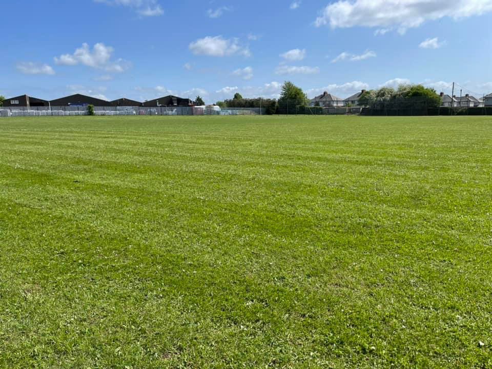 PITCH CUT | 

Fantastic community help from Blooming Perfect Gardens who kindly spent some time down at the pitch today to get it ready for Sunday. 

Everyone at the club would like to thank them for their time and effort.