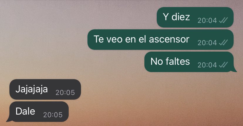 MariaRoselot's tweet photo. A veces me pongo romántica (? https://t.co/ok8miQzxAw