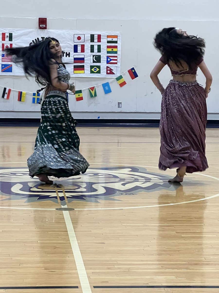 dr_mjacksonplsd's tweet photo. @RidgeviewPLSD  Beth Hoffman and Kris Owen lead Ridgeview’s Inaugural Culture Day and it was AMAZING! Today you showed the staff and students what feels like to show up as your authentic self and be celebrated for your uniqueness! @PLSD @PlsdSupt #PLSDDiversity @AlesiaGillison https://t.co/9PE2WJHQDm