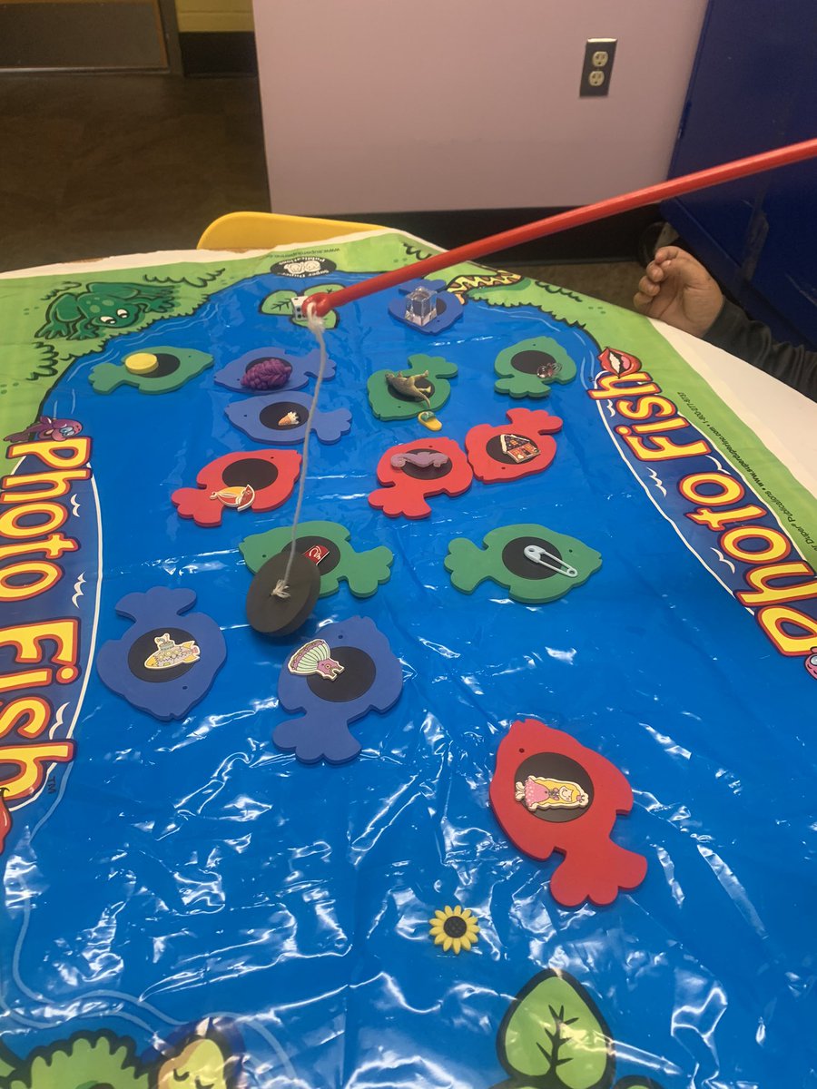 Ms. Olivera (@oliveraslp) on Twitter photo Articulation cards getting boring? Throw some artic mini objects in a pond and go fishing! <a href="/Hampton_Street/">Hampton Street</a> #MineolaProud Articulation cards getting boring? Throw some artic mini objects in a pond and go fishing! <a href="/Hampton_Street/">Hampton Street</a> #MineolaProud