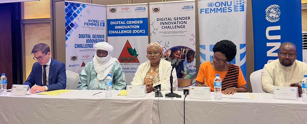 DIGITAL GENDER INNOVATION CHALLENGE (DGIC)
Très honoré d’avoir été parmi les membres du jury de la 1ere édition du #DGIC mais aussi de désigné notre membre comme invitée au panel  organisé lors de la remise des prix.
Félicitations 🎉 👩🏽‍💻aux différentes lauréates 
<a href="/unwomenNiger/">UN Women Niger</a>