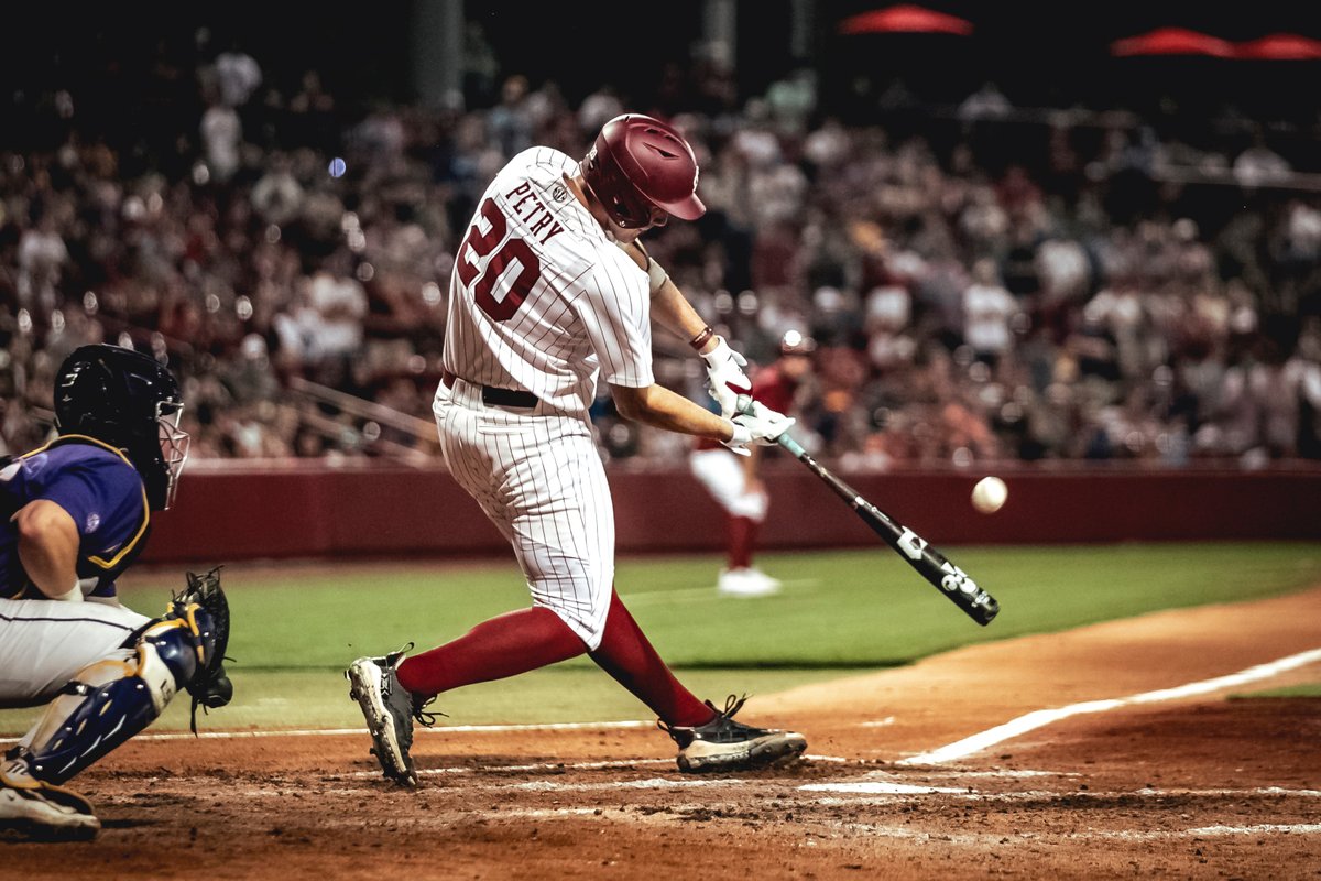 South Carolina Baseball tweet media