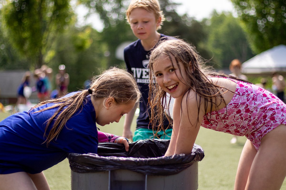 Covenant_School's tweet photo. Field Day fun! Big thanks to Coach Pitts and Coach Swab for organizing such a fun day for the Birdwood Campus!

#WeAreCovenant #FieldDay #outdoors #fun https://t.co/kfPkd4zn2Z