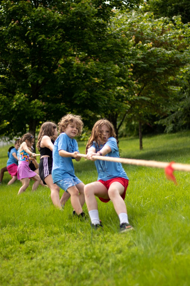 Covenant_School's tweet photo. Field Day fun! Big thanks to Coach Pitts and Coach Swab for organizing such a fun day for the Birdwood Campus!

#WeAreCovenant #FieldDay #outdoors #fun https://t.co/kfPkd4zn2Z