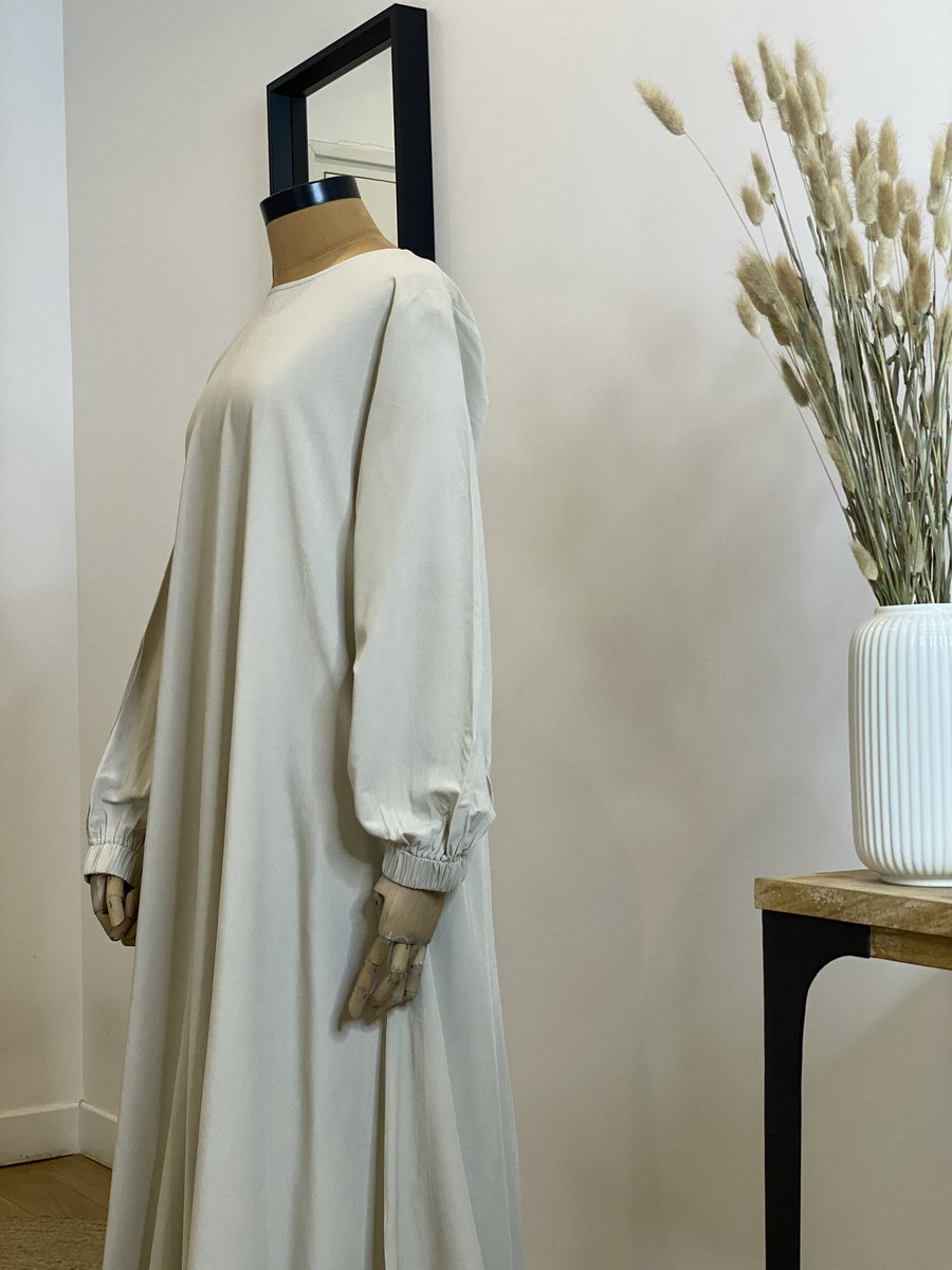 𝙱𝙰𝚀𝙰𝙰𝚃 𝙲𝙾𝙻𝙻𝙴𝙲𝚃𝙸𝙾𝙽 tweet media