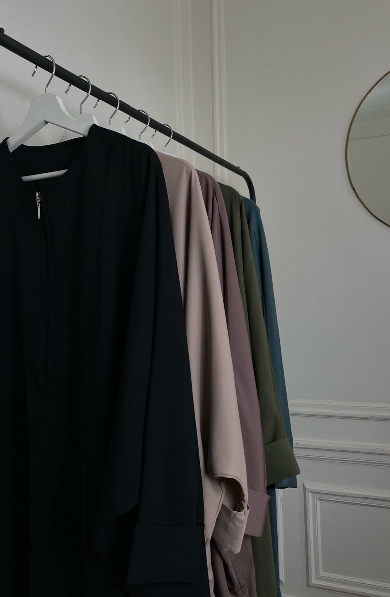 𝙱𝙰𝚀𝙰𝙰𝚃 𝙲𝙾𝙻𝙻𝙴𝙲𝚃𝙸𝙾𝙽 tweet media