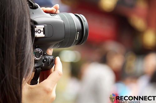 _onlinetherapy_'s tweet image. Domestic violence is often shielded from public view. This photographer believes real life domestic violence photos can help women understand, this can happen to them: bit.ly/reallifeviolen…  | reconnectonlinetherapy.com #healingispossible