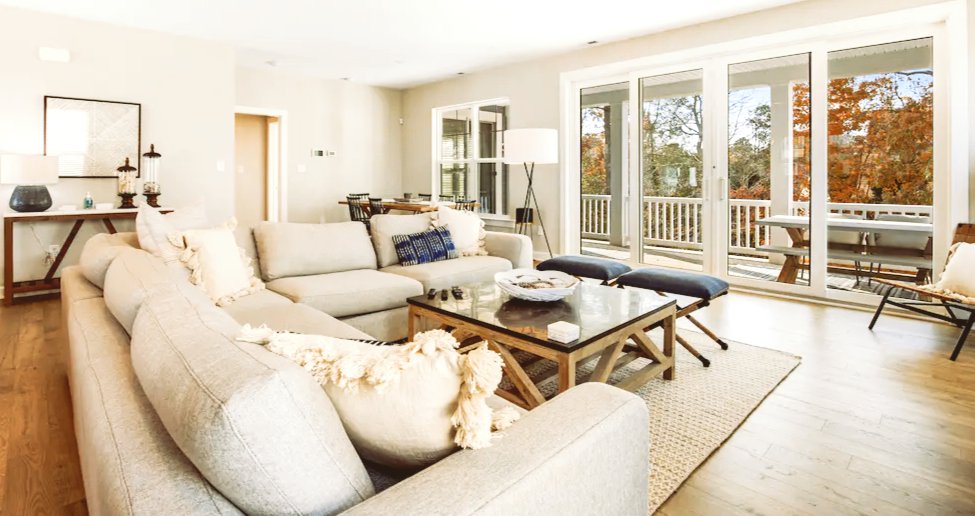 KitchBathDesign's tweet image. The Beach season is getting closer so in light just wanted to share the clean simple design of a town home in Bethany Beach we designed. Do you have any summer plans yet?
.
.
.
. 
#alyssamartin #interiordesigner #virginiainteriordesigner #interiordesignvirginia #designbuild #inte