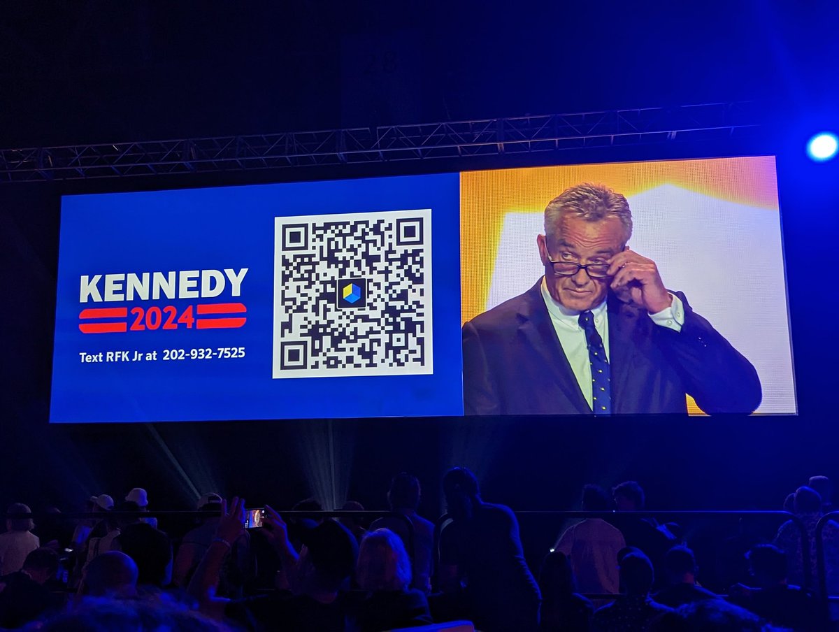 fulmolightning's tweet image. Politicians embracing technology instead of fighting it. First presidential candidate to accept Bitcoin donations via the #LightningNetwork for his campaign, announced at #Bitcoin2023.