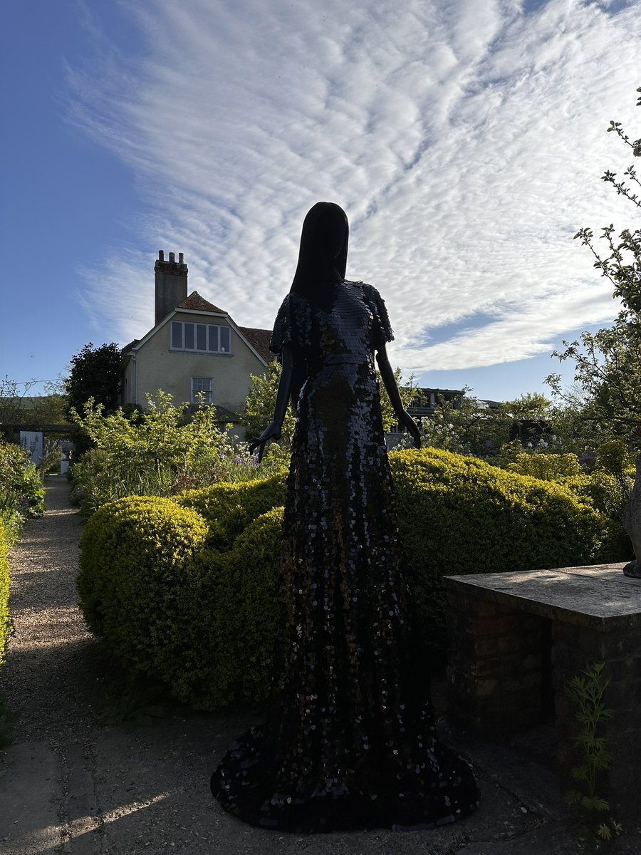 At the amazing @CharlestonTrust for The Vampire’s Wife event as part of the #CharlestonFestival 🖤