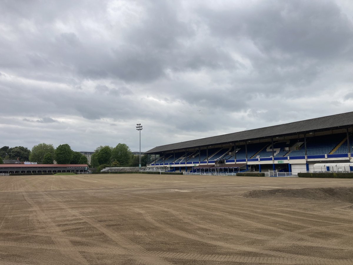 That’s it. Job complete. Just the germination cover to go on but the seed is in the ground. Thanks to the lads at <a href="/crl_info/">Clive Richardson Limited</a> <a href="/AlanHughes03/">Alan Hughes</a> <a href="/LarmourSteve/">Stephen</a> for their hard work this week and to <a href="/Richard71374641/">Richard Hayden</a> for his guidance. Feet up now for a few days 🥃