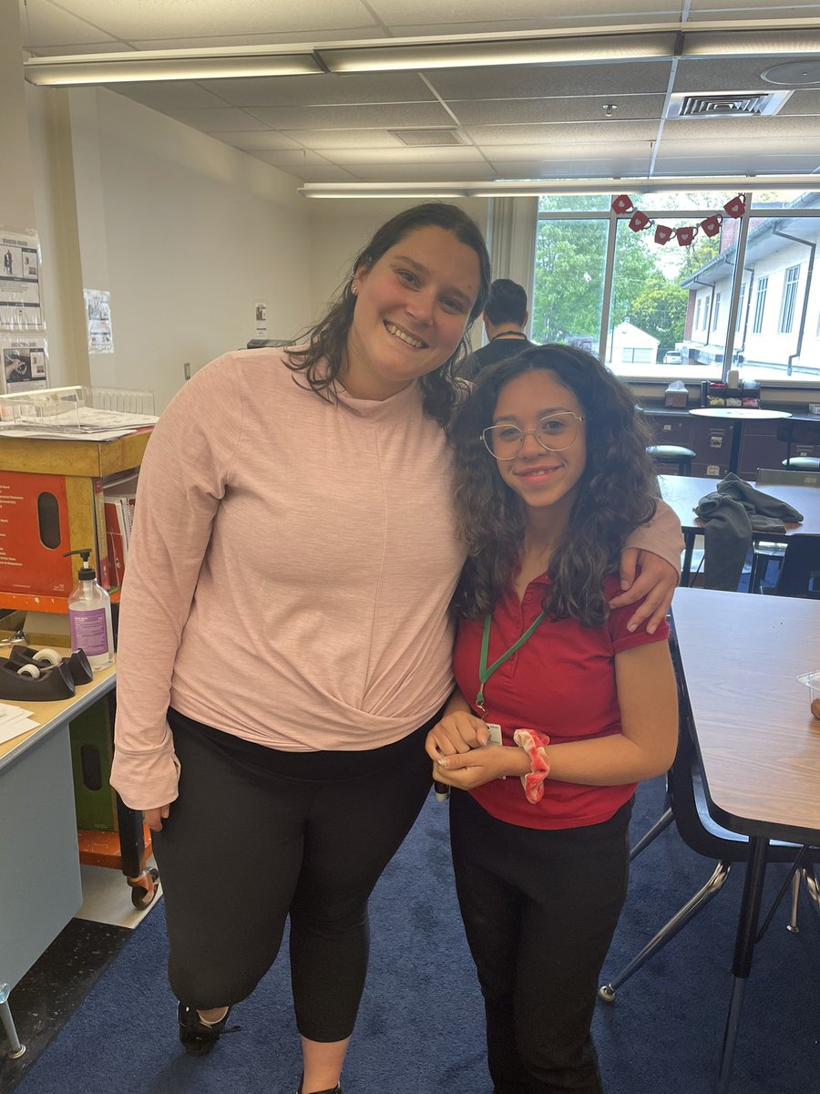 msthatcher11's tweet photo. My first group is leaving the nest ❤️ I know you will make me proud on your next chapter! https://t.co/S3tYo14ne0