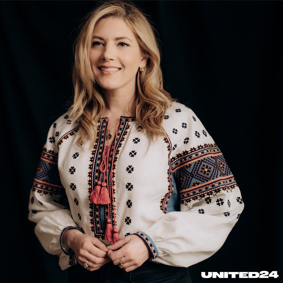 Look at how gorgeous @KatherynWinnick looks in her #Vyshyvanka ❤️ It features traditional elements from Halychyna, where Katheryn’s grandparents came from. Donate $24+ to help rebuild the school in Buzova, and win the same one: donorbox.org/vyshyvankas