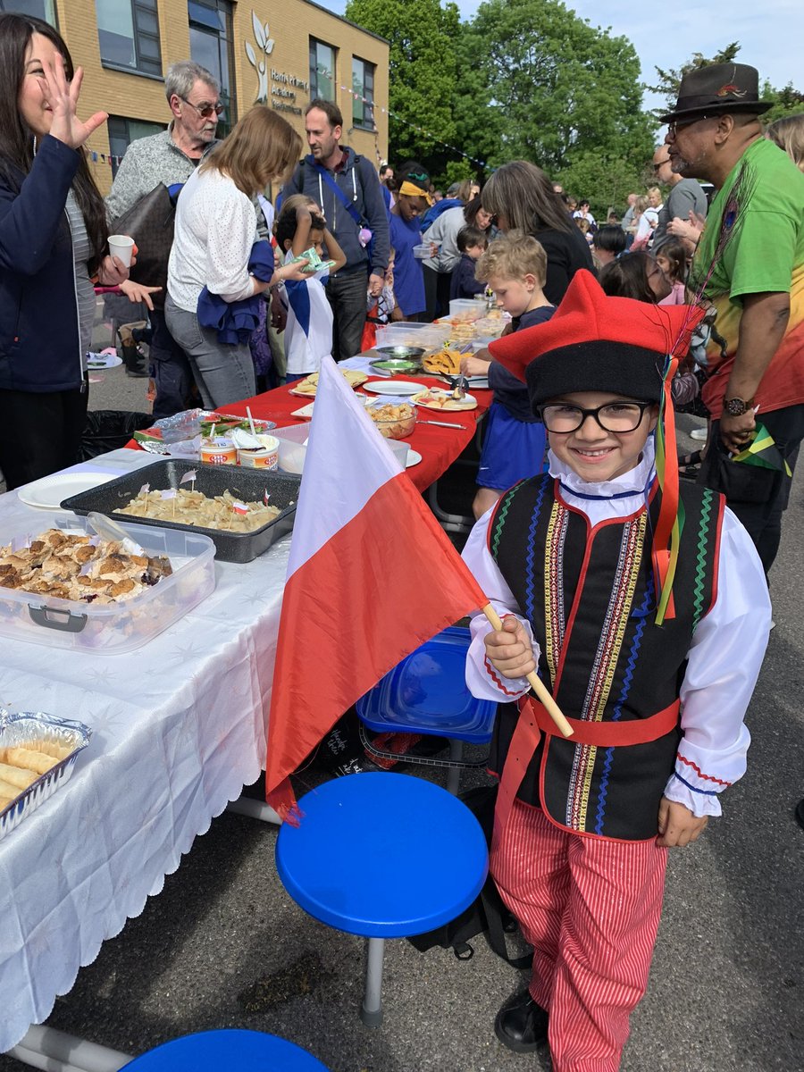 Our first International Day was truly fantastic. Starting the day with an excellent Bollywood dance assembly and ending with tasting tables generously supplied by our families. It was great to celebrate the diversity of our school community with music and by sharing food.