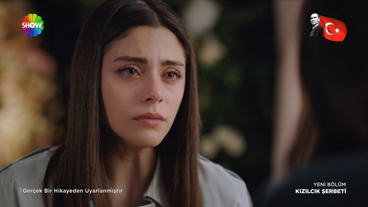 diziitakipcisii's tweet photo. Daha ilk dakikadan Sıla Türkoğlu ne güzel oynamış, yıldız gibi parlıyor. 💖

#KızılcıkŞerbeti https://t.co/lypgbj0Zvb