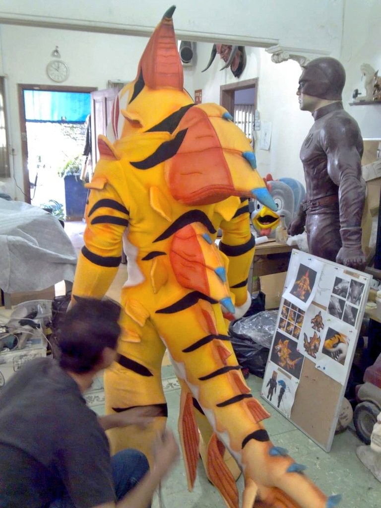 AnimaFXIntl's tweet photo. Old pictures from the memory chest! This is part of the process through which we made the Tigershark suit for our Spanish associates about a decade ago! https://t.co/v5WX5QLCr3