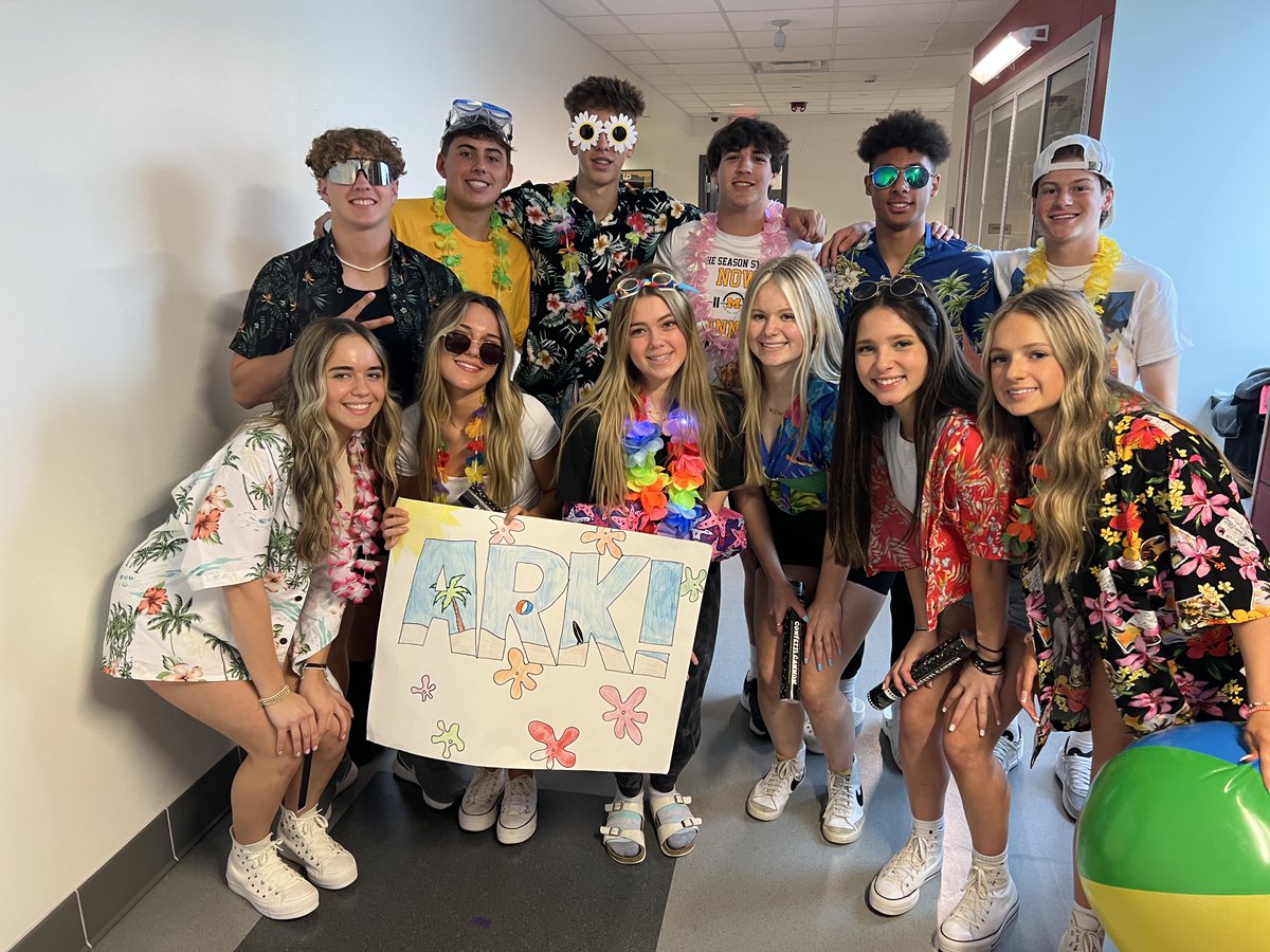 A special shout-out to <a href="/zabzarova19/">zeynab abzarova</a> for organizing and facilitating a <a href="/hilltopspartan/">Montour High School</a> Lip Dub! What a fun afternoon. We can't wait to watch it! #StudentLeadership #MontourProud