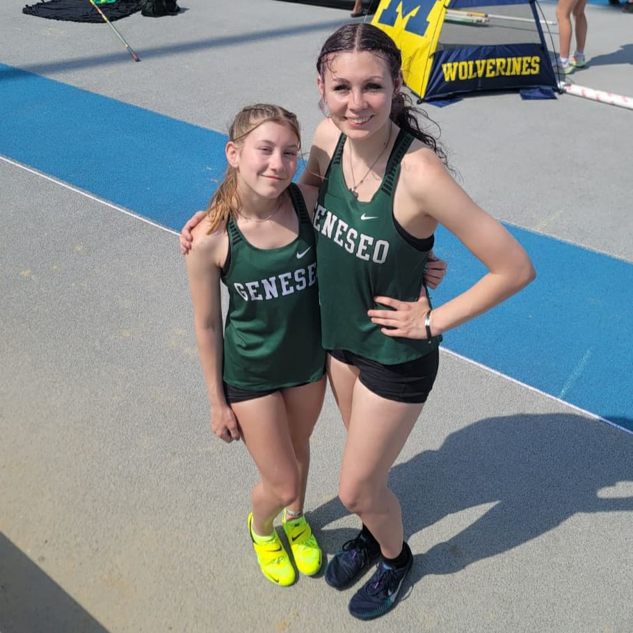 GeneseoCurrent's tweet image. Lady Leafs Track &amp;amp; Field 🏃‍♀️
IHSA 2A State Championships
Jocelyn Cechowicz &amp;amp; Johnna Shoemaker both advance to the pole vault finals!
📷 The Cechowicz Family
Thank You! ⬇️