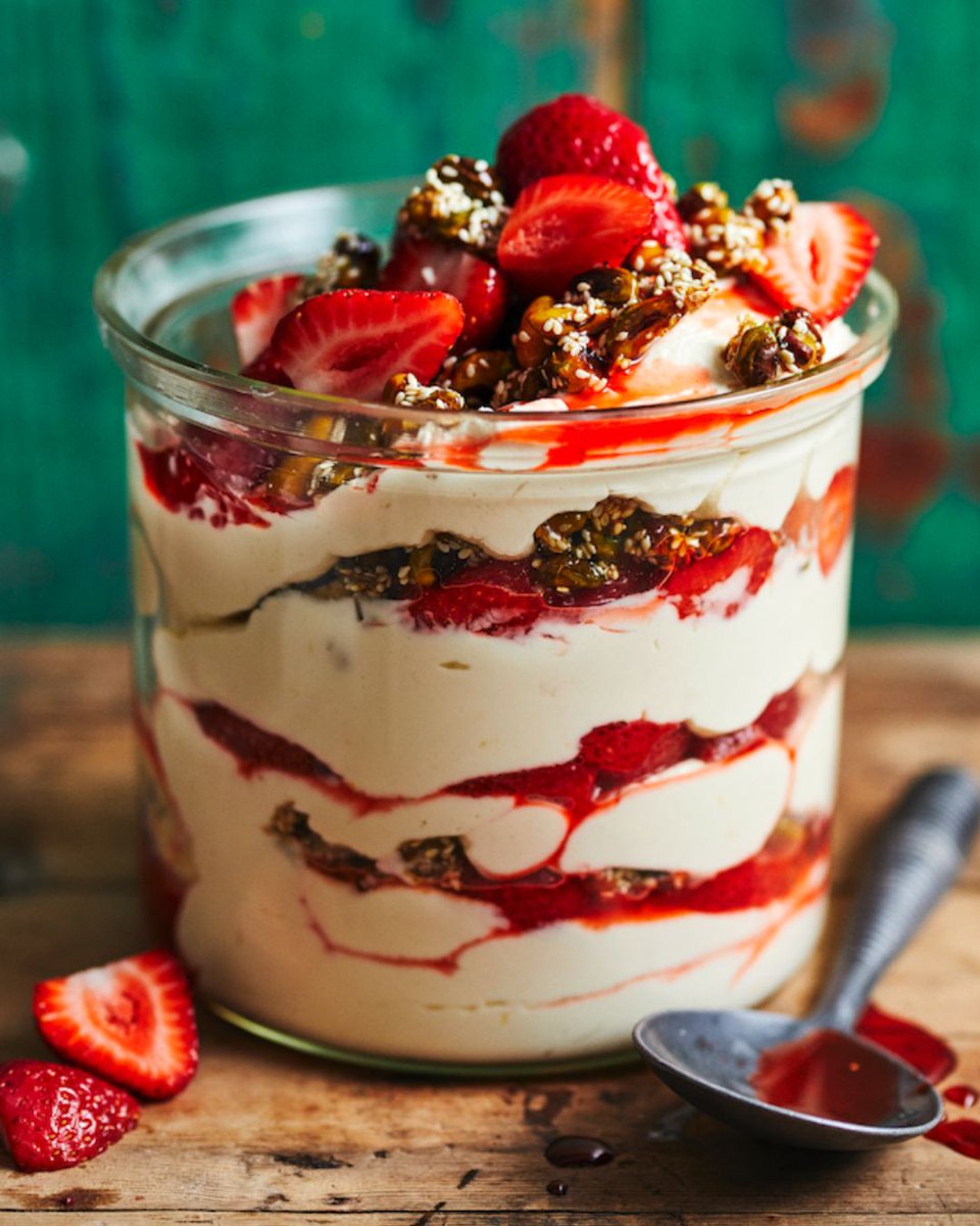 foodandhome_sa's tweet photo. Here's an interesting - but delicious - take on a trifle when you're looking to try something different.
Make this Goat's cheese & strawberry trifle: https://t.co/1slGF0q2fE
#CookingWithFH ๐ท: Aremedia https://t.co/FUxoR27dUz