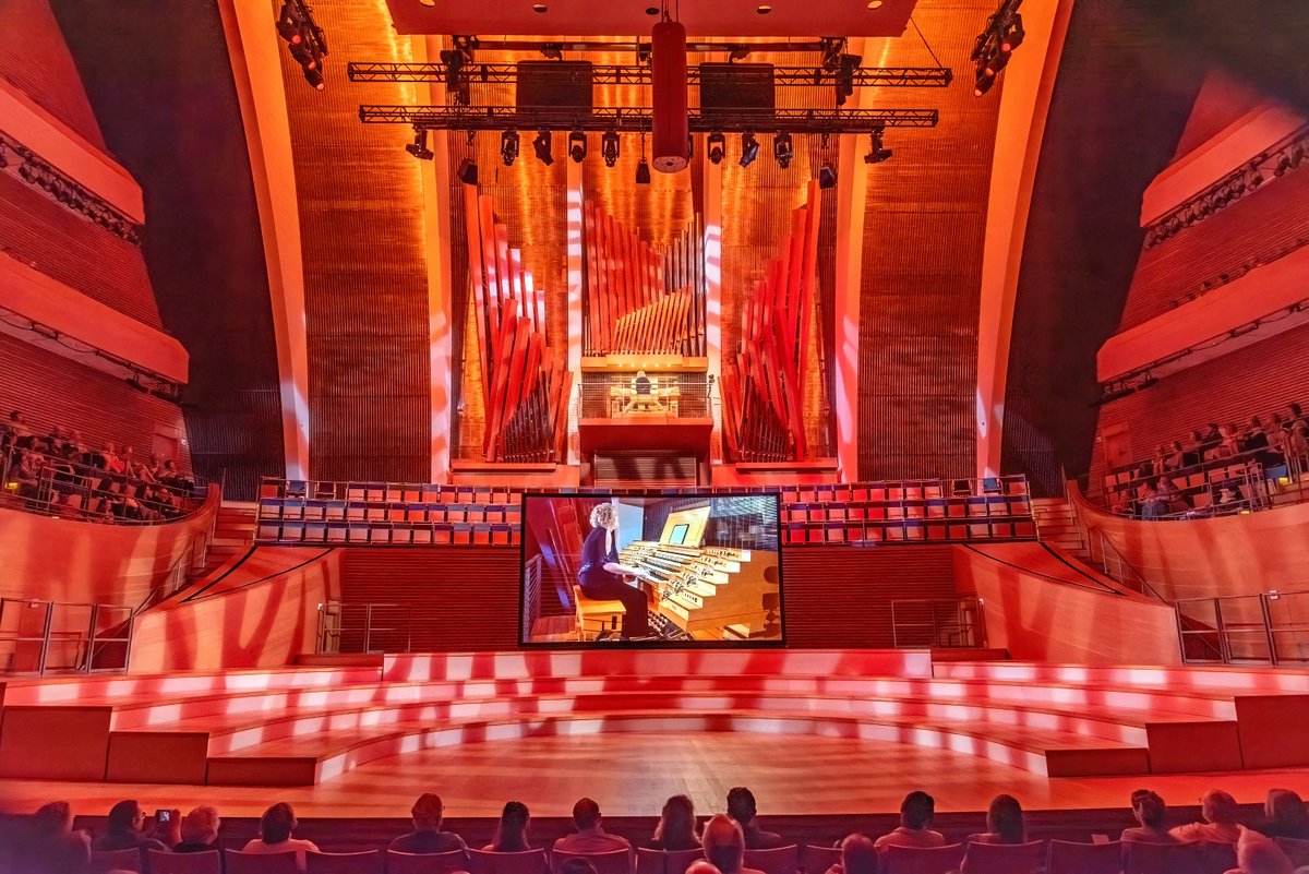 Kauffman Center tweet media