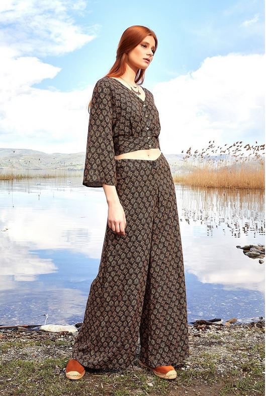 banditosworld.etsy.com/listing/124277…
Palazzo Pants Women, Summer Wide Leg Pants, Ethnic Pattern Boho Pants .
#widelegpants #summerpantswomen #palazzopants #bohopantswomen #bohemianpants #highwaistpants #festivalpantswomen #gypsypants #hippiegifts