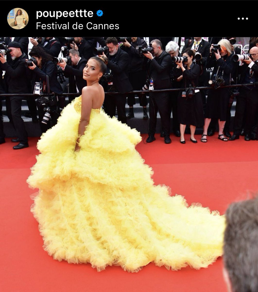 assnmw's tweet photo. NOTRE STARRR ELLE EST TROP BELLE MVVV #poupettekenza https://t.co/9wVS63Ftgi
