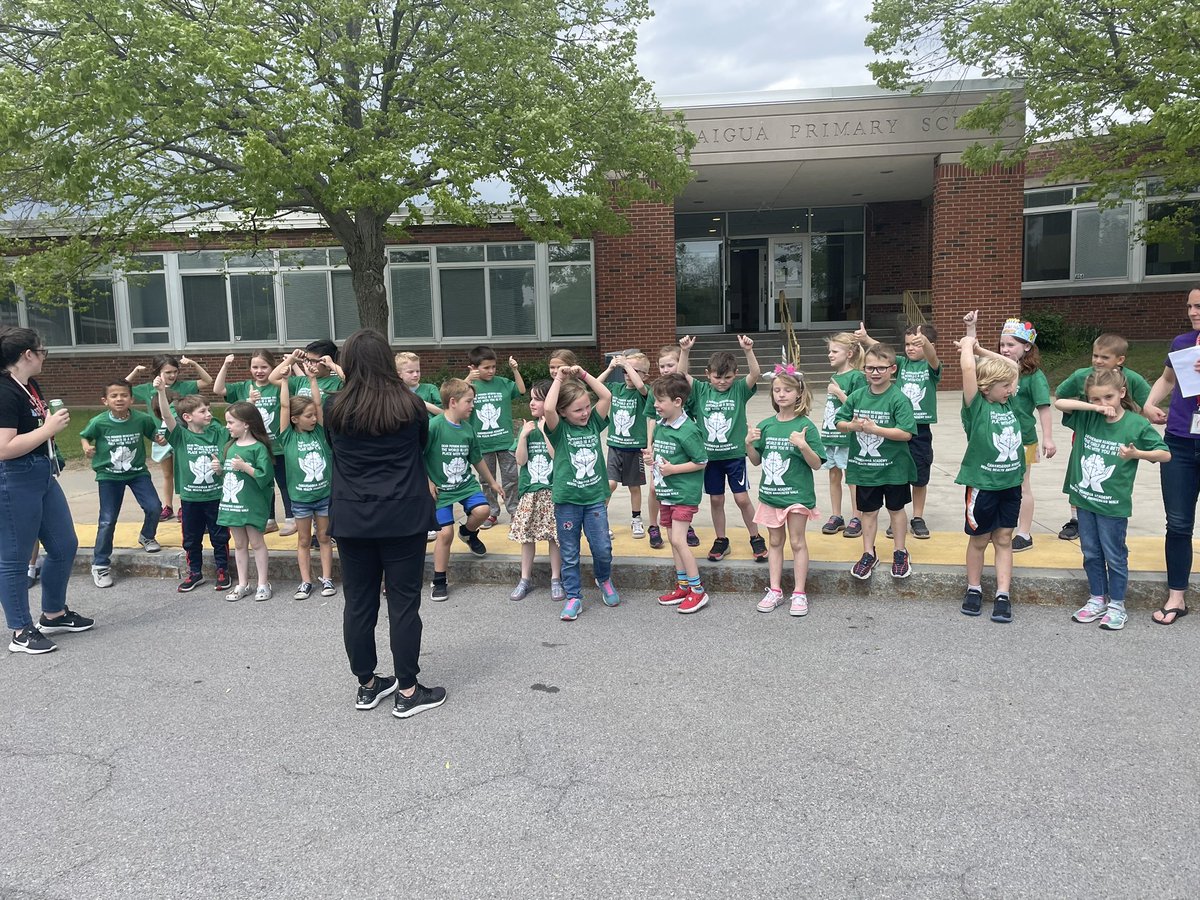 Ashley Fisher tweet media