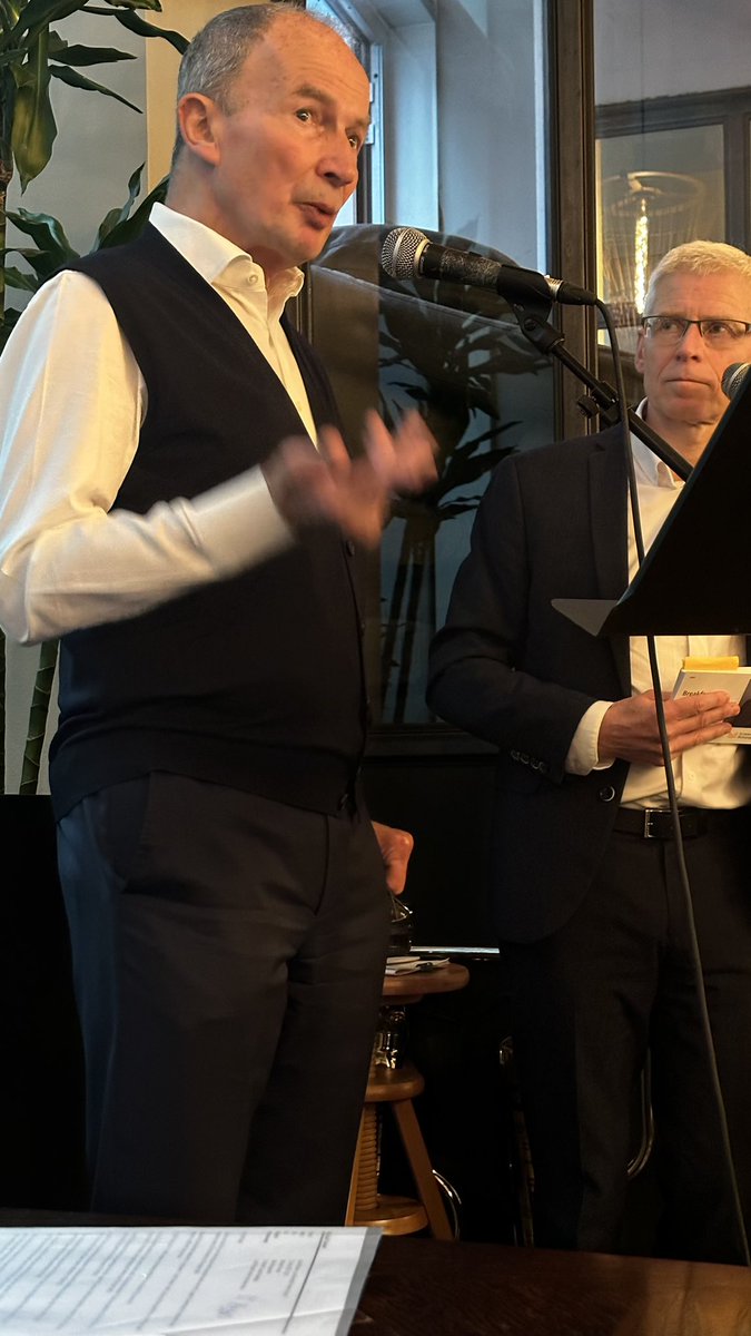 preconvision's tweet photo. Yesterday morning, St Helen's Bishopsgate arranged an exciting breakfast interview event with Lord Michael Farmer.

Lord Farmer is a self-made multlimillionaire who earned the nickname ‘Mr Copper’ while making his fortune in the international metal markets in the City of London. https://t.co/wQorhClooH