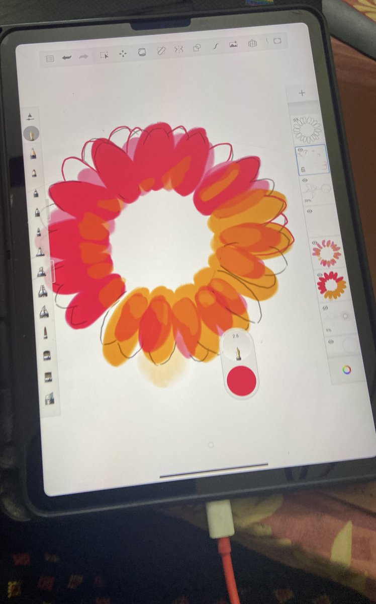 goochiboo's tweet photo. the aimless blob start ———— the result https://t.co/vlKmqKqXOL