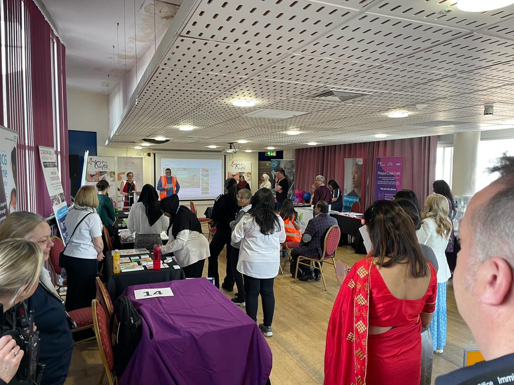 Bowel Cancer Screening UHL (@boweluhl) on Twitter photo Lots of engaging conversations with members of public and connections made with local services <a href="/Peepul_Centre/">Peepul Centre</a> #healthpromotion #bowelcancerawareness <a href="/Leic_hospital/">Leicester's Hospitals</a> <a href="/bowelcanceruk/">Bowel Cancer UK</a> <a href="/aaascreenleics/">AAA Screening Leicestershire</a> <a href="/Sh4zz4H/">Sharon 💙 Harding 🌞🌈</a> Lots of engaging conversations with members of public and connections made with local services <a href="/Peepul_Centre/">Peepul Centre</a> #healthpromotion #bowelcancerawareness <a href="/Leic_hospital/">Leicester's Hospitals</a> <a href="/bowelcanceruk/">Bowel Cancer UK</a> <a href="/aaascreenleics/">AAA Screening Leicestershire</a> <a href="/Sh4zz4H/">Sharon 💙 Harding 🌞🌈</a>