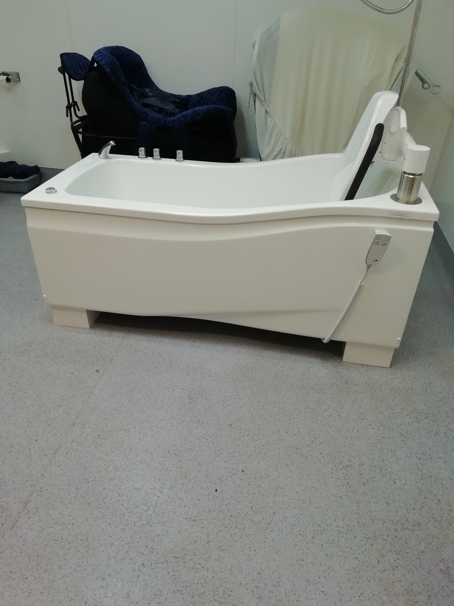 Astor Bannerman bath installation today.
New plumbing and a new bath have transformed the bathroom.

technotub.co.uk
Tel 01270254926
Service@technotub.co.uk 

#AssistedLivingCommunity
#Astorbannerman #SBSwinner #bathtime