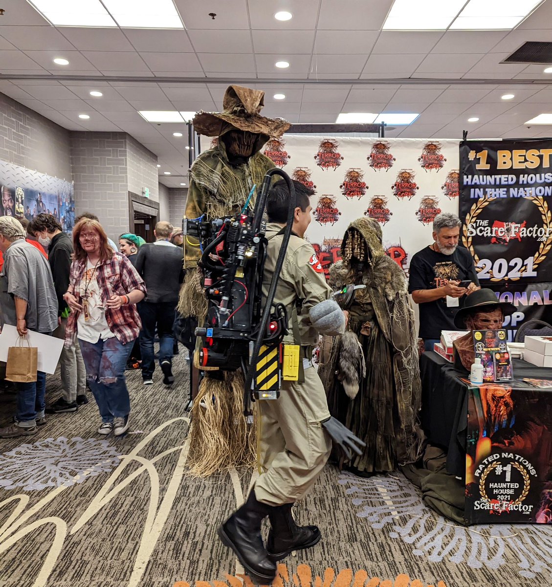 It’s #FlashbackFriday & we’re looking at last year while looking forward to this year! #ColoradoFestivalOfHorror: Slasher Hotel will take place September 15-17 😱 Who or what are you hoping to see at #COFOH2023? 🔪🩸 #horrorcommunity #horrorevents #denverevents