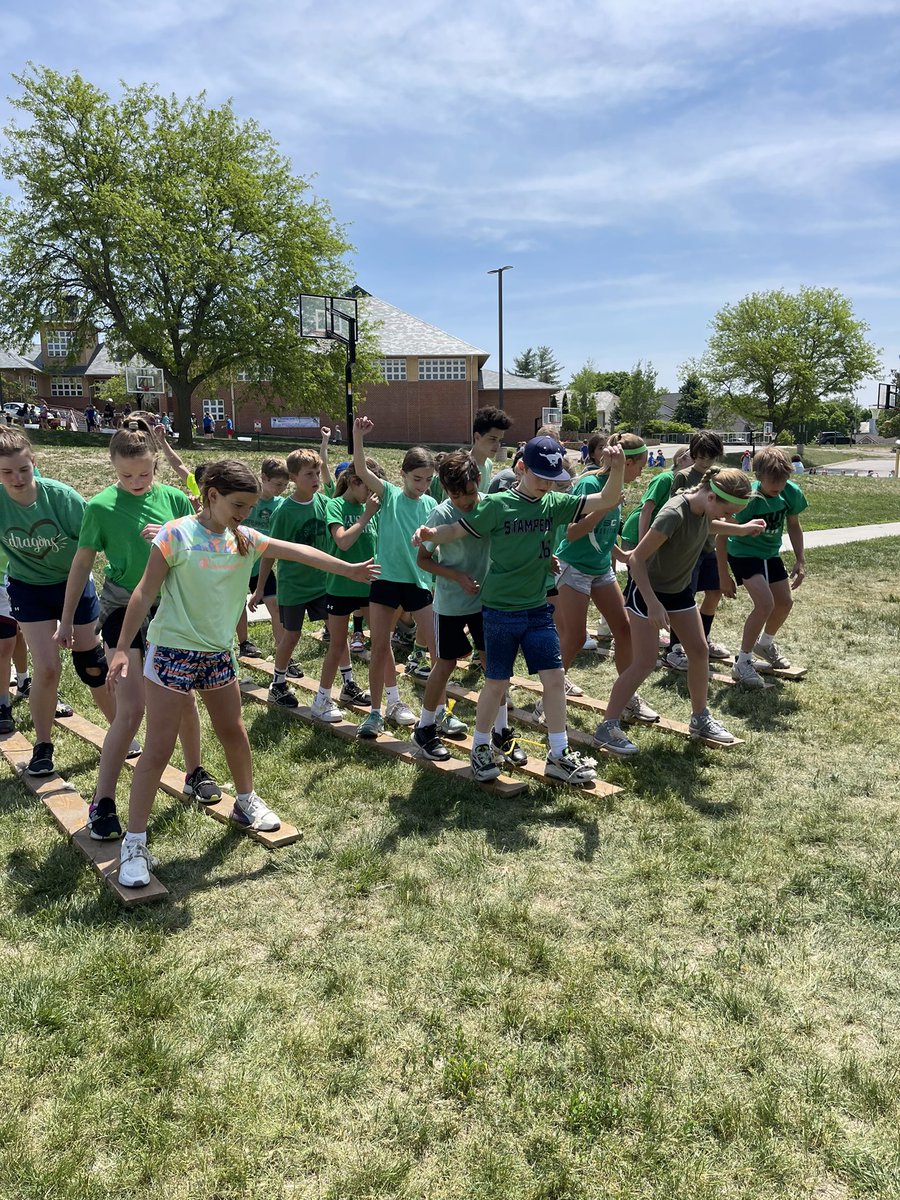 stwencschool's tweet photo. Field Day 2023! https://t.co/jHmW8JUuC6