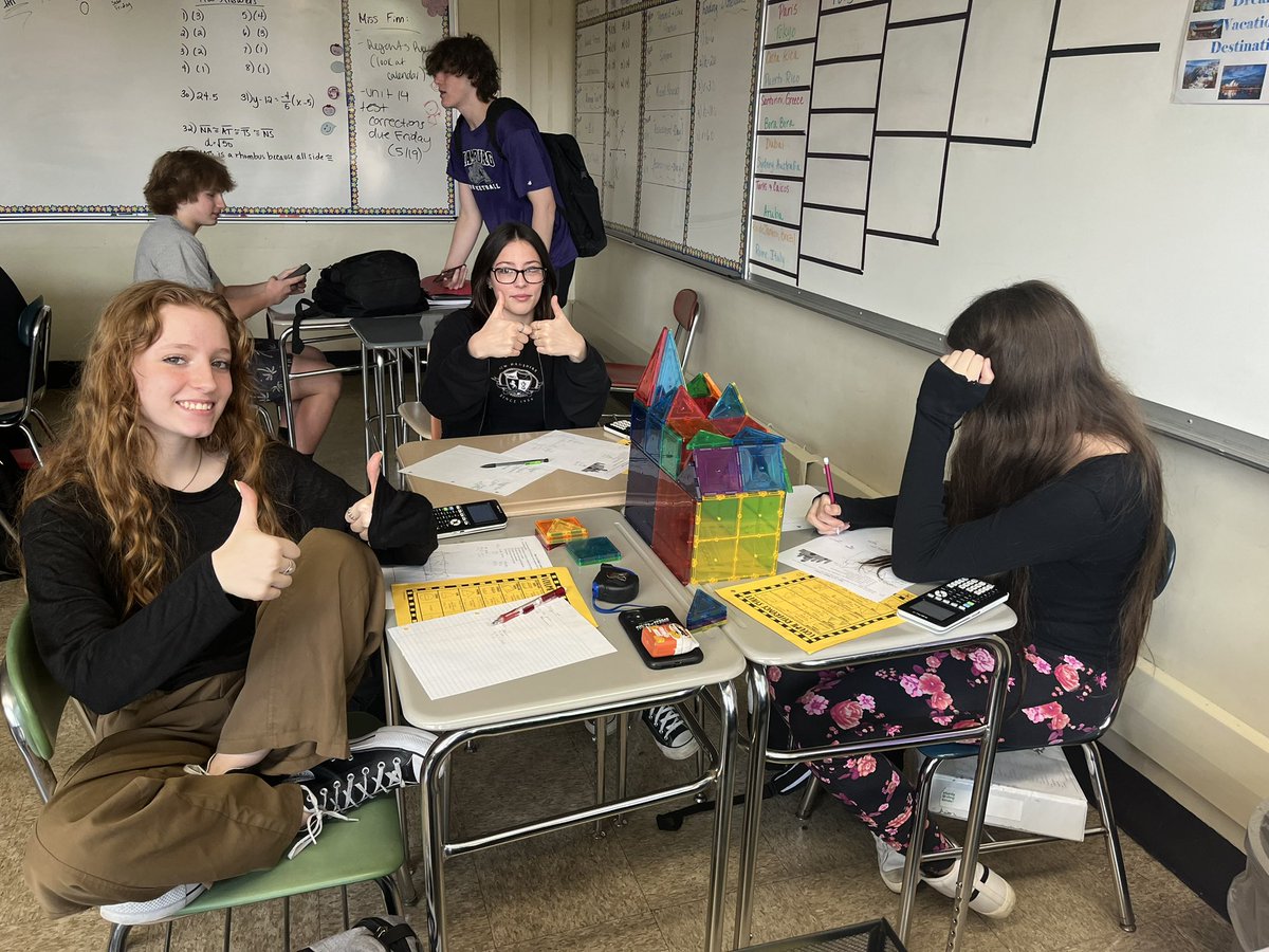 HamburgHigh's tweet image. Students in Mrs. Grizanti and Mrs. Zawadzki class worked together to build a castle using Magna Tiles. They then had to calculate the dimensions and find the total volume of their castle. #handsonlearning #reallife #cooperativelearning #teamworkmakesthedreamwork