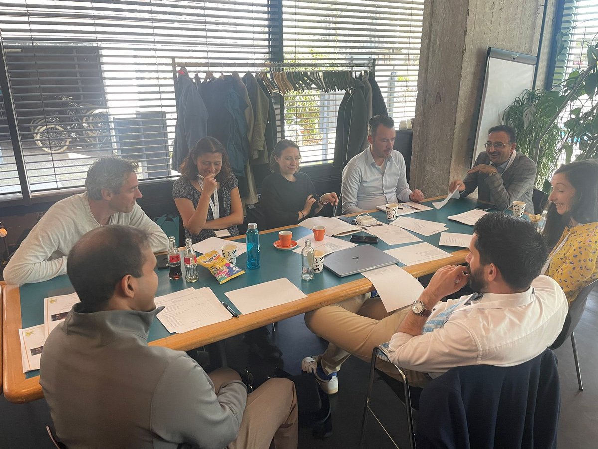 If we want to measure HRQoL as endpoint of trials we need the best #PRO measures. Same for healthcare evaluation, research. #Sarcoma not an easy one for this topic but we made a start! Grateful to colleagues who came for the meeting from Europe, Jordan, US, Asia, Canada(virtual).