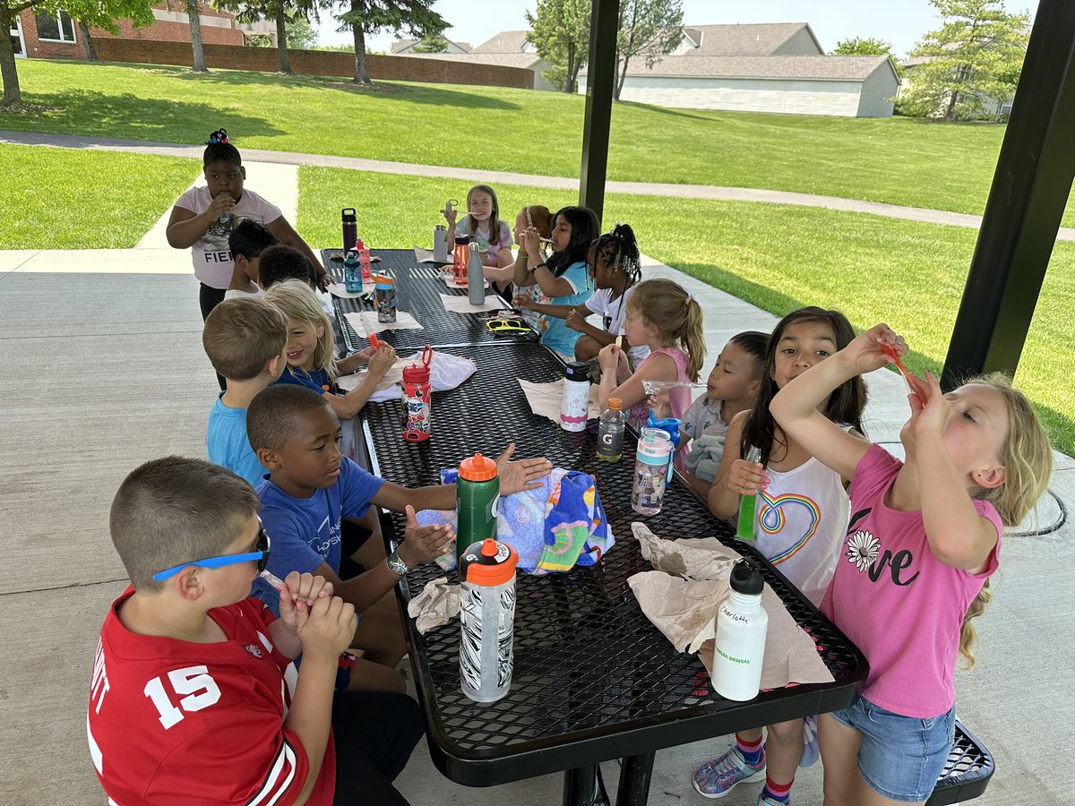 lynn murphy tweet media