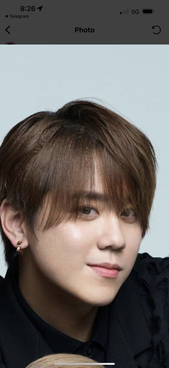 keung_star's tweet photo. @The_FirstTimes @MIRROR_weare Support #KeungTo 
Do you know that he asked his fans not to buy him gifts as he doesn’t want them to waste money? He asked his fans to write him letters instead of gifts. Whenever his fans meet him, they shout “Letters” and Keung To will collect it. So sweet and down to earth. https://t.co/ruGzVB0hp2