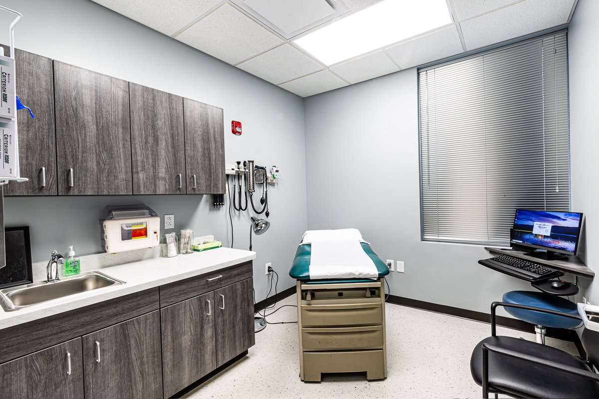 MashburnConstr's tweet image. Featured Project Friday - Irmo Wellness Center Medical Office Building! 🏥🩺

Mashburn collaborated on the design-build delivery of a two-story, 43,480 SF medical office building that utilized tilt-up construction for the core and shell.

#madebymashburn #irmosc #heathcare