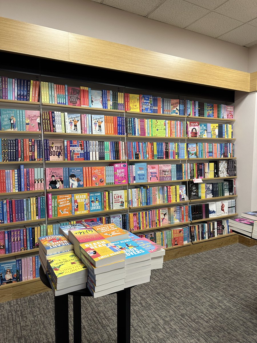 My #happpyplace. Anyone else? 📚