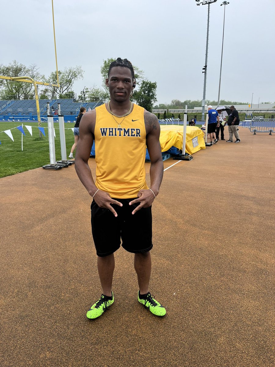 WHS_vault's tweet photo. Super proud of @GuinnJvoine First year track athlete who committed to a “team first” approach which is not always the norm anymore. This HJ guy was not only a 4x200 guy, BUT an open 400m guy too! He breaks the mold of lazy HJ guys for sure! Bright Future! https://t.co/Bv7VDxKgDS