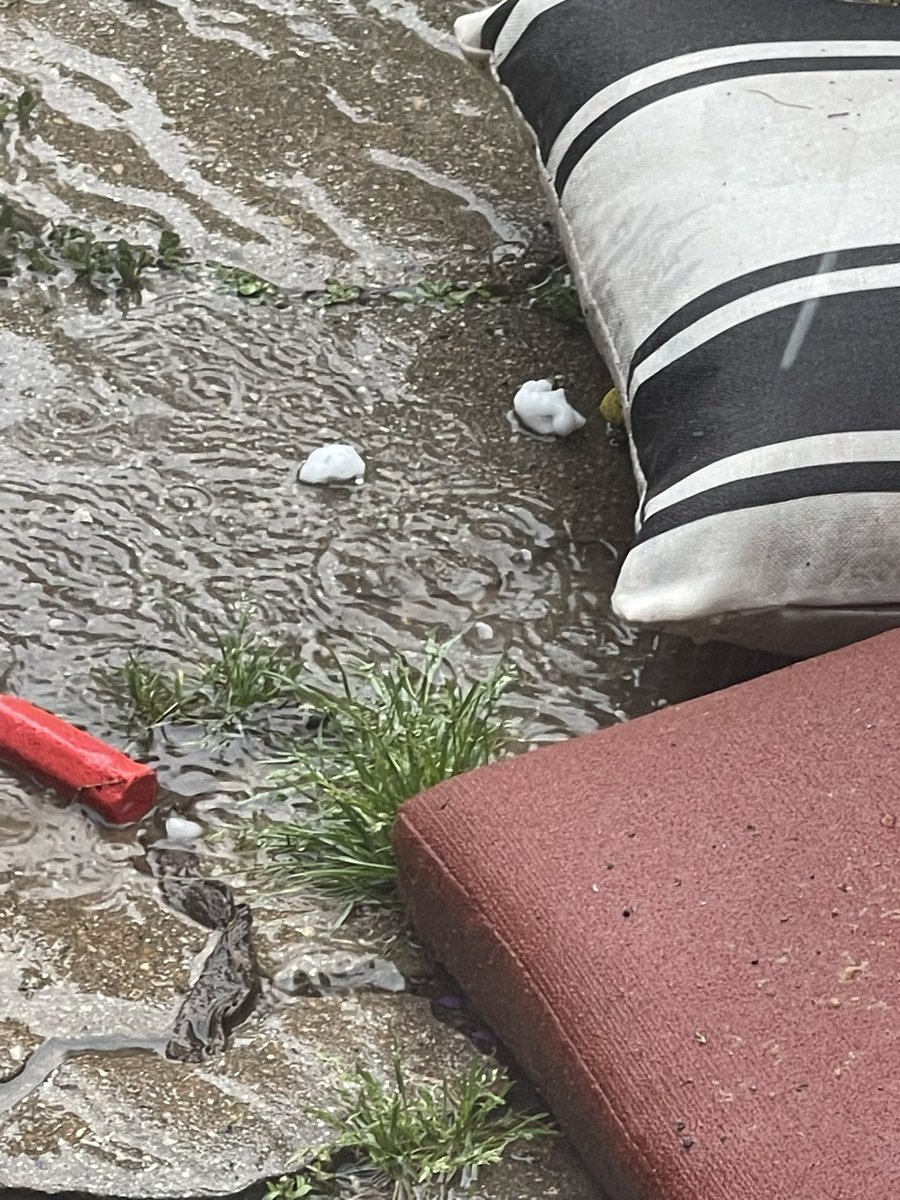 Quarter size hail in Allen Texas <a href="/TxStormChasers/">Texas Storm Chasers ⚡</a>