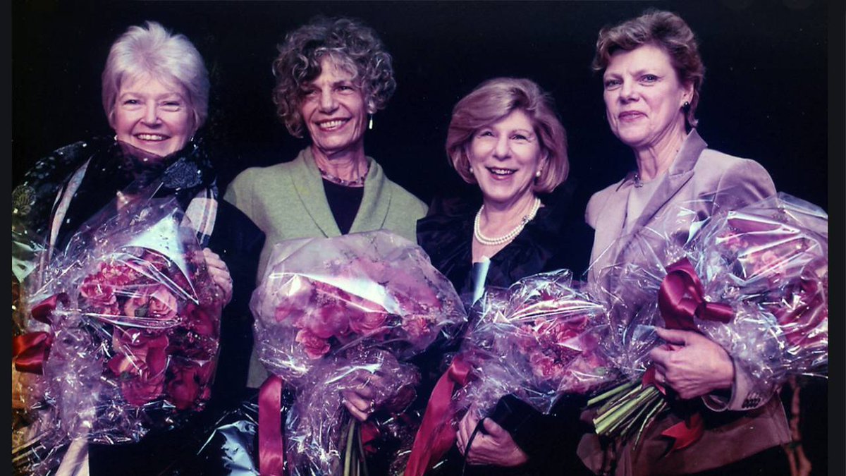 In 1971, National Public Radio was launched. Linda Wertheimer, Susan Stamberg, Nina Totenberg and Cokie Roberts were there in the early days. https://t.co/IUogaKtADT #ChangingAging #PositiveAging #CreativeAging https://t.co/Hk62Ry1VFM