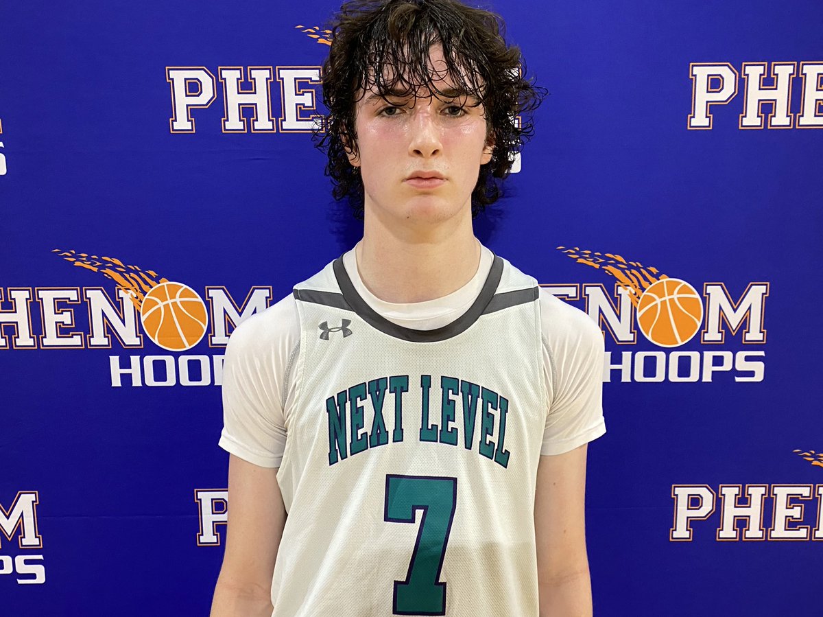 Drew Robertson (Next Level SC Purple/Nation Ford) has been an impressive new addition to this team. Has good size for the combo guard spot and clearly has a good feel for the game. Highly versatile on both ends of the court, can fill pretty much any gap you ask him to.

#PhenomG3