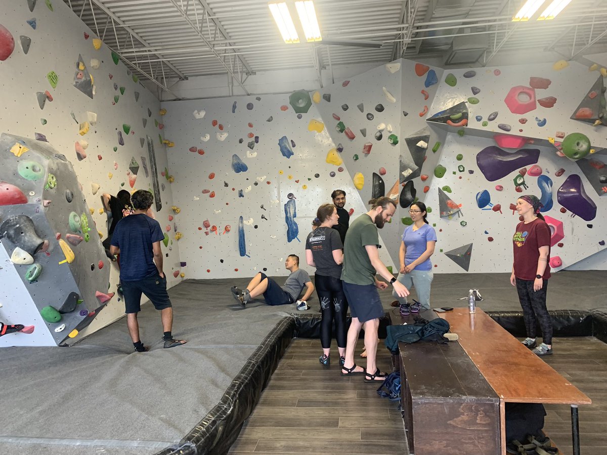 CWPalaguachi's tweet photo. DELTA students “hanging out”. Thank you @DELTAatillinois faculty/affiliates for putting this end of the year social together. Special thanks to @cretaceouscat and Mike Tissenbaum for sharing your bouldering wisdom with us! https://t.co/iGUFESlXTi