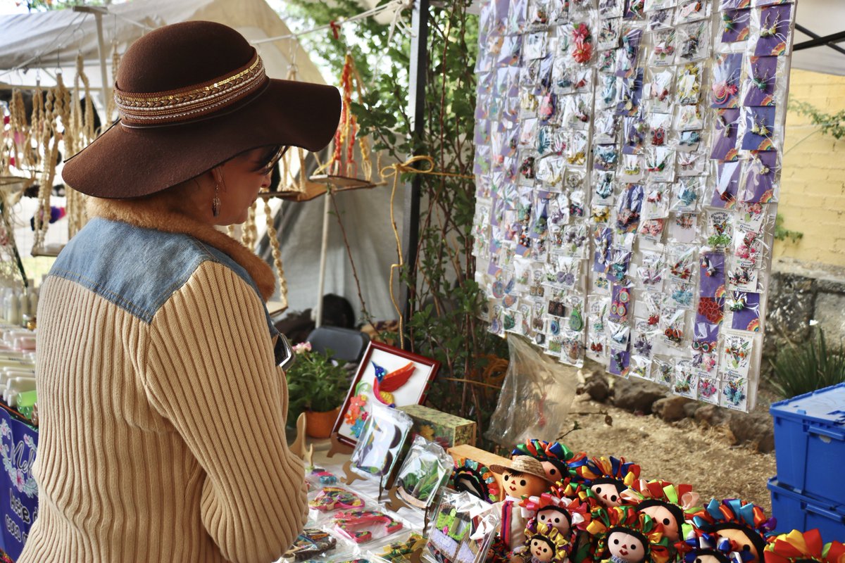 MultiSurMx's tweet photo. Donde encontrarás artesanías y productos de la región, espectáculos culturales, además de degustaciones de mezcal, pulque y tequila. https://t.co/JckbR89aMP