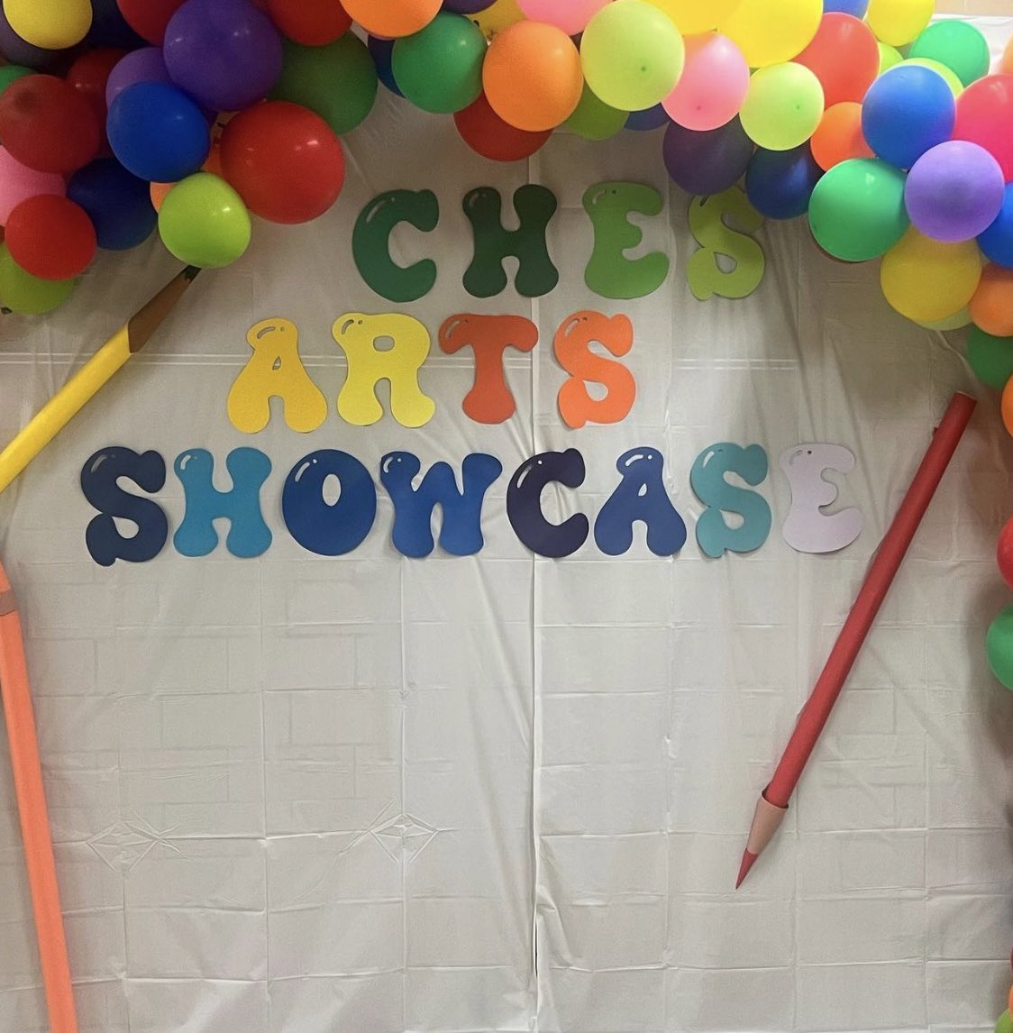 CHES_TAG's tweet photo. ANNUAL SPRING ARTS SHOWCASE @capitolheightse …displaying the creative, awesome work of our students!
#theCHESway #CHESROCKS #CHESART #CHESICAL #chesSpringArtsShowcase #CHESspringartdhowcase #creativity #originalproduct #chesartsintegration https://t.co/ka1nvBBsyB